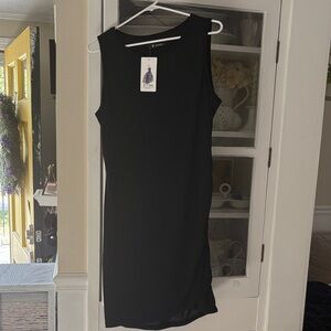 Chic Black Sleeveless Mini Dress
